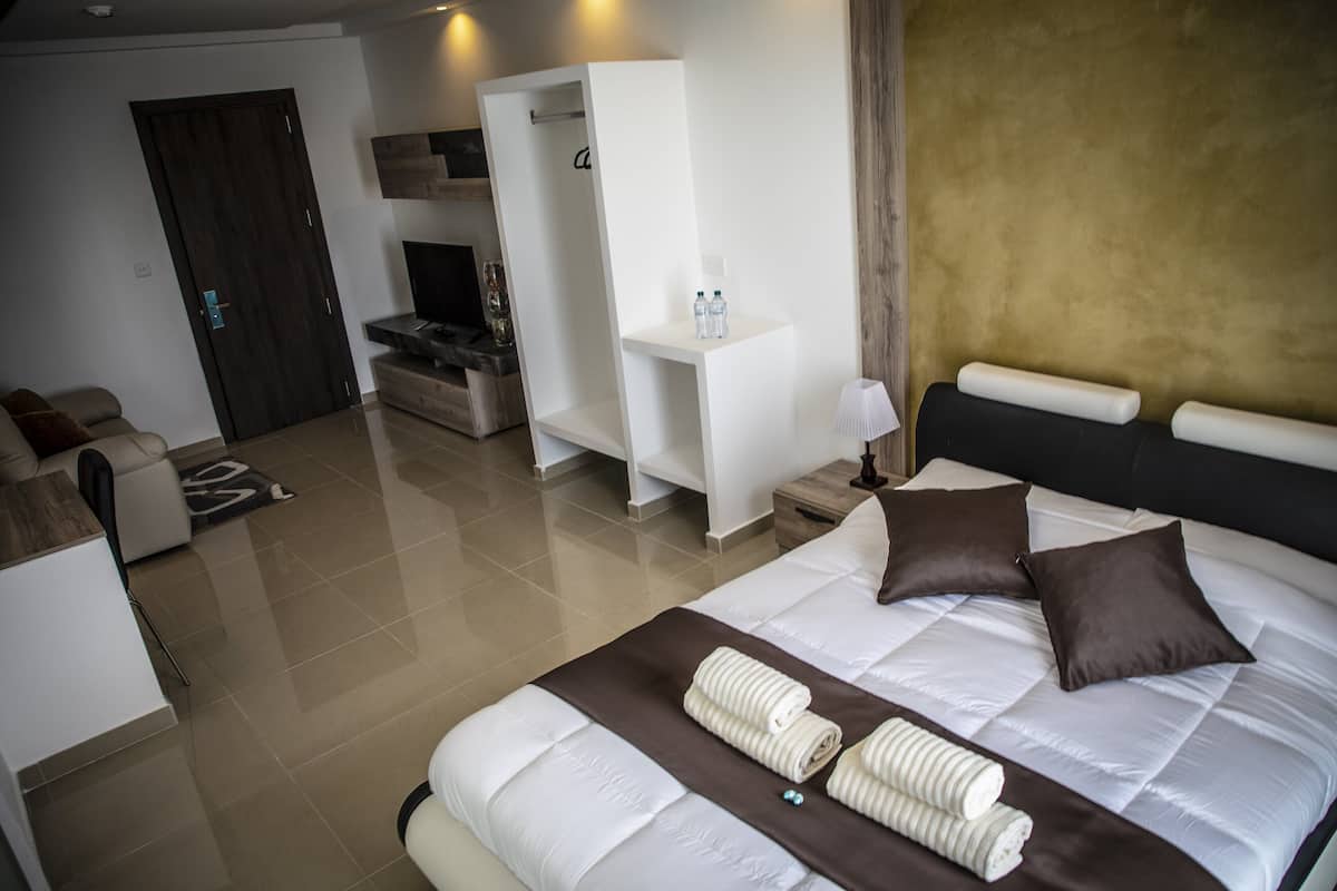 Panoramic Double or Twin Room, 1 Queen Bed, Accessible, Sea View | Premium bedding, memory foam beds, minibar, in-room safe