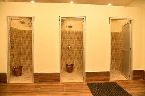 Basic Cabin, Multiple Beds, Non Smoking | Bathroom shower - Hotel Relax Inn - Hostel (Prayagraj)