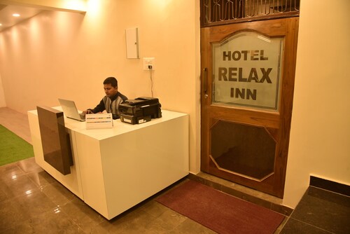 Hotel Relax Inn - Hostel