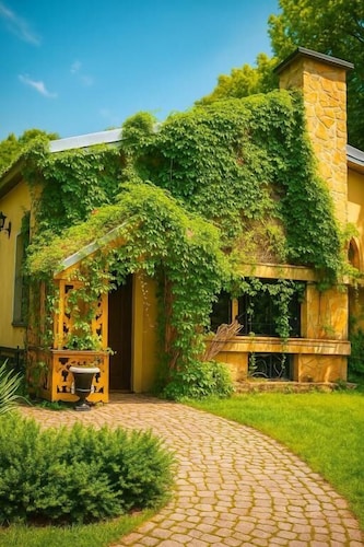 Tarnovsky Hotel, Resort & SPA