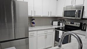 Coffee/tea maker, fridge, microwave, oven - Ground floor pool view retreat with free parking.  (Clearwater)