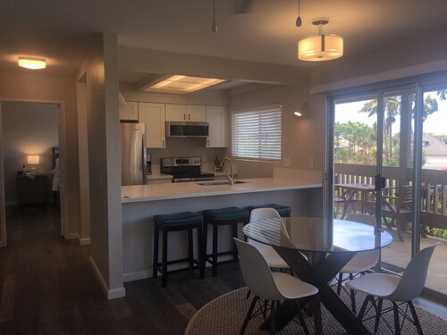 Sandpiper 129A - Updated, modern, comfortable 1 bd 