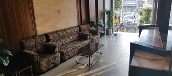 Hotel Rahul
