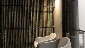 Deluxe Double Room with Balcony and Sea View | Balcony