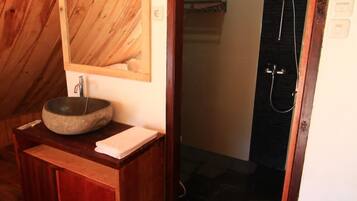 Buồng tắm vòi sen, vòi sen phun mưa, đồ dùng nhà tắm miễn phí