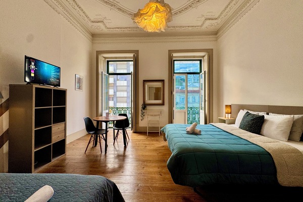Superior Double Room | Hypo-allergenic bedding, memory foam beds, free WiFi, bed sheets