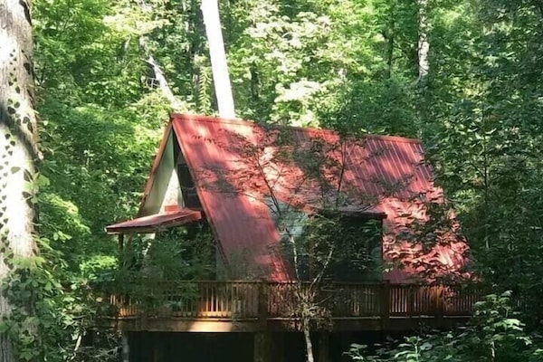 Hidden Gem! So close to town, yet you feel as if you’re in the woods far away!