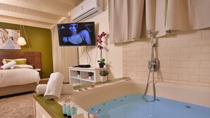 Family Suite, Multiple Beds, Non Smoking | Jetted tub - SOL Suite In The Village (Ma'ale Yosef)
