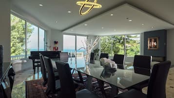Villa de lujo, 5 habitaciones, piscina privada | Servicio de comidas en la habitación