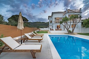 Exterior - Villa Status (Zakynthos)