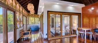 Secluded Cabana - AC, Privacy, Forest View, King, Deck, Kitchen