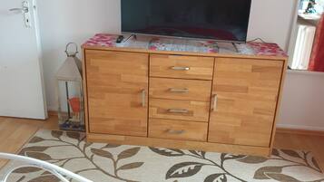 1 Schlafzimmer, Bügeleisen/Bügelbrett, Reisekinderbett, kostenloses WLAN