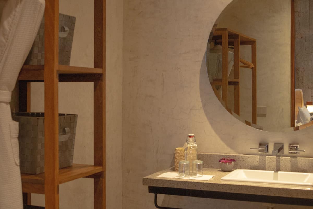 antonieta suite 1 | bathroom | shower, rainfall showerhead, hair dryer, slippers