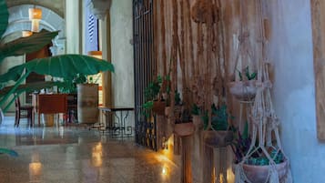 EntrĂ©e de lâhĂ©bergement