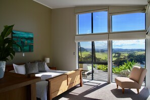 4 Schlafzimmer, Schreibtisch, Bügeleisen/Bügelbrett, kostenloses WLAN