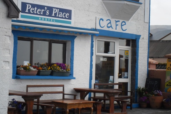 Peters welcoming cafe