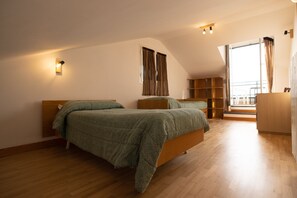 2 bedrooms, iron/ironing board, travel crib, free WiFi