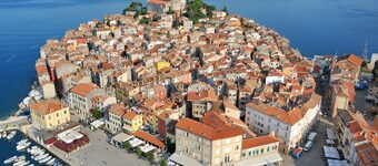 Pet-friendly vacation home right by the sea -up to 15% discount for early bookers