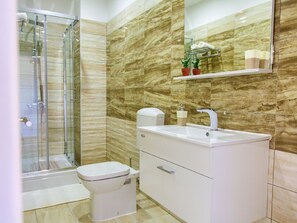 Shower, hair dryer, bidet, towels - ** Exclusive 4 **** star villa with pool near Umag **  (Buje/Plovanija)