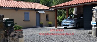 Detached country house, in the middle of the mountains, in Auvergne