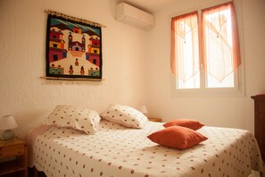 2 Schlafzimmer, Bügeleisen/Bügelbrett, Reisekinderbett, kostenloses WLAN