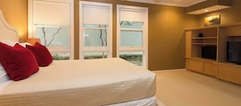 Huge House Near Kailua Beach, Short Stay Available