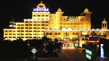 Front of property – evening/night
