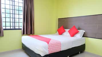 Deluxe-Doppelzimmer, 1 Doppelbett | 1 Schlafzimmer, Schreibtisch, schallisolierte Zimmer