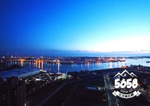 Individuelt design, skrivebord, mørklægningsgardiner, gratis Wi-Fi