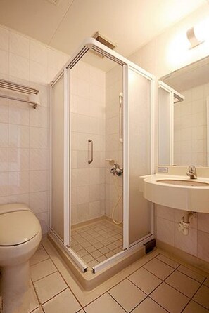 Bathroom shower - 85 Eagle Hotel (Kaohsiung)