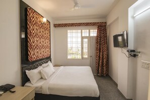 Standard Room - Tuma Club House (Jaipur)