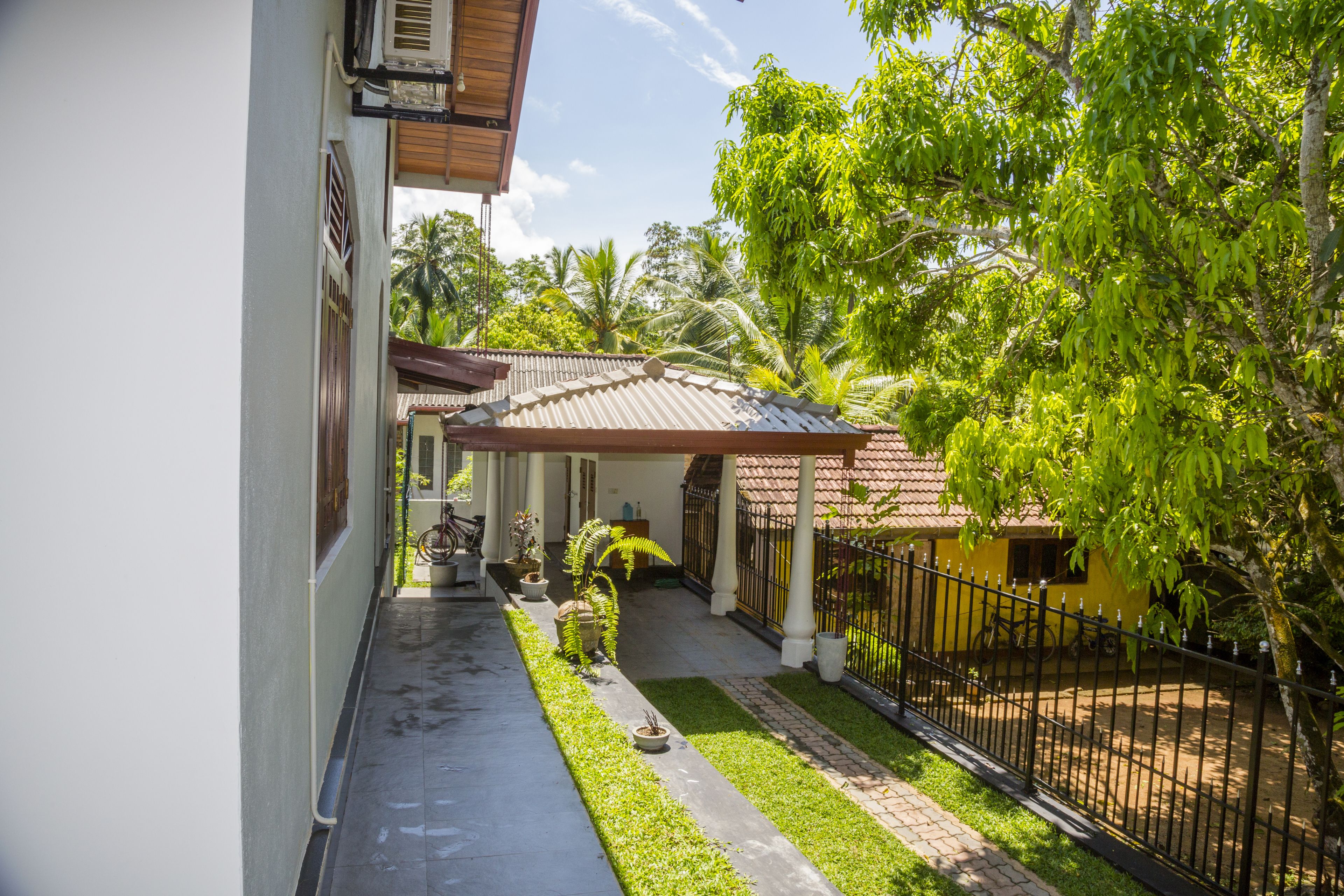 숙박 시설 구내