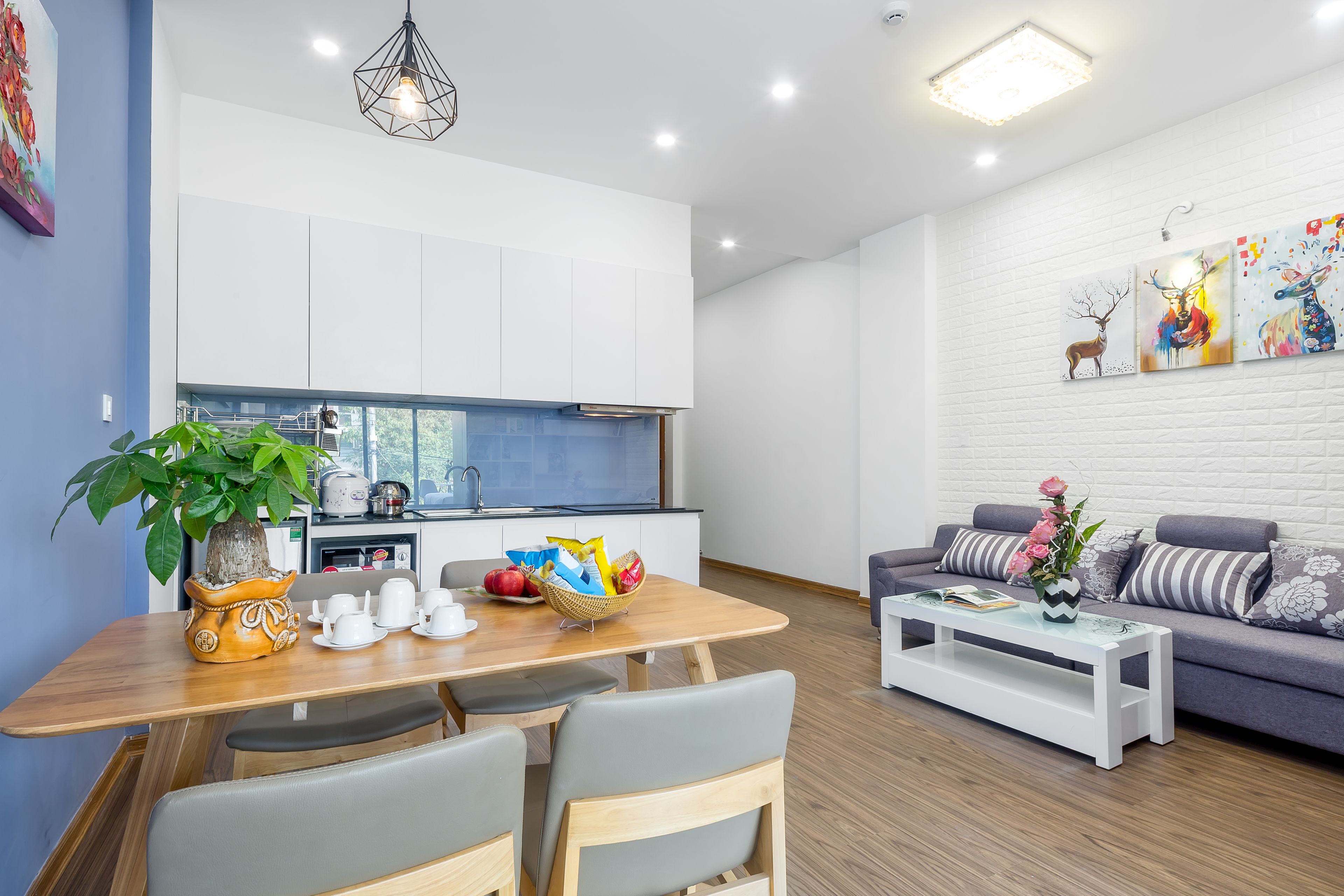 studio suite, 1 king bed with sofa bed | private kitchen | stovetop, electric kettle, rice cooker, cookware/dishes/utensils