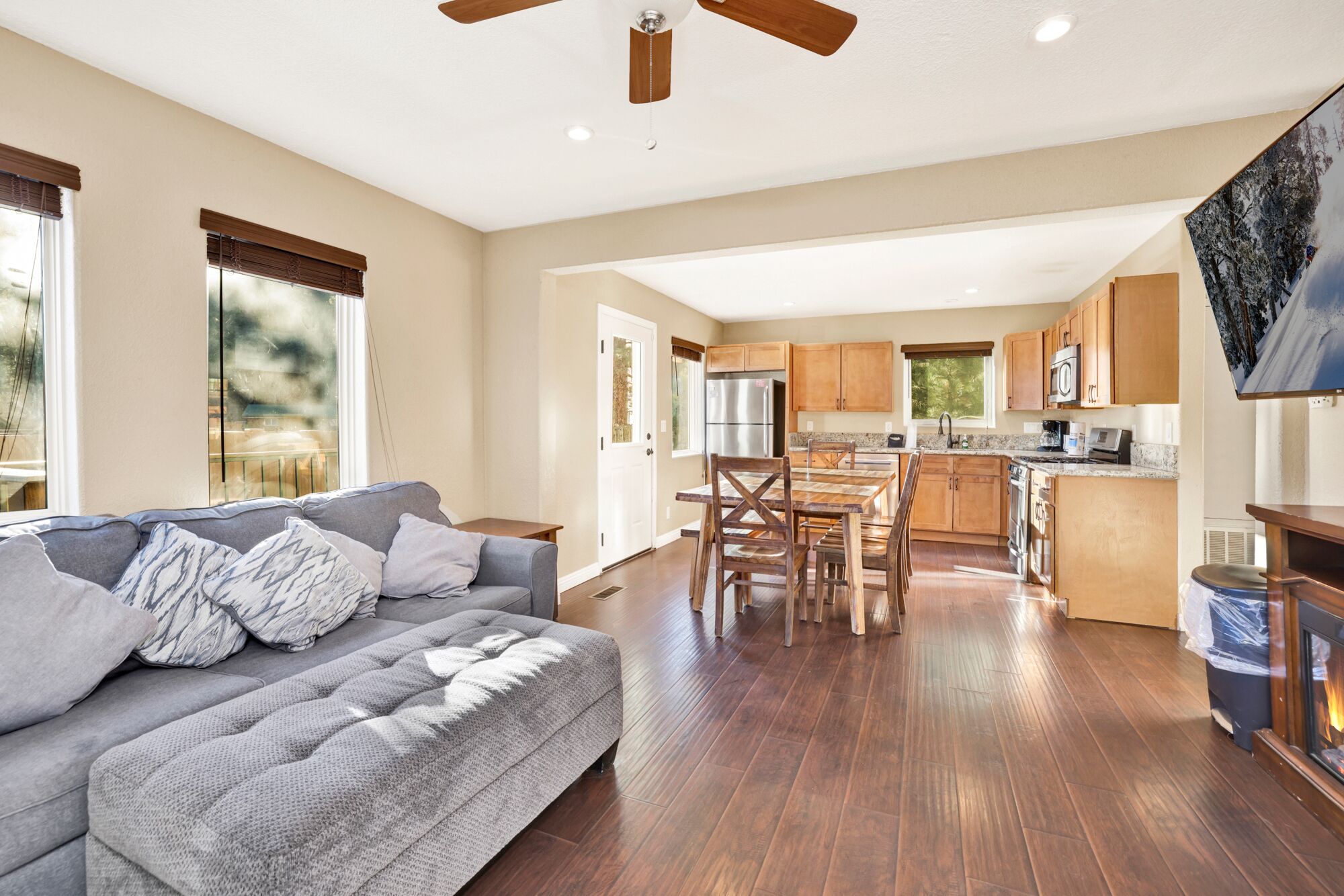 Fawnskin Chalet- Hot Tub- Game Room - Dog Run