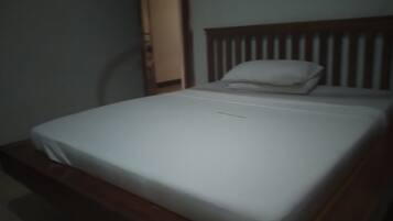 Quarto casal, para não fumantes | Roupa de cama