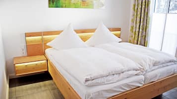 3 Schlafzimmer, Reisekinderbett, WLAN, Bettwäsche