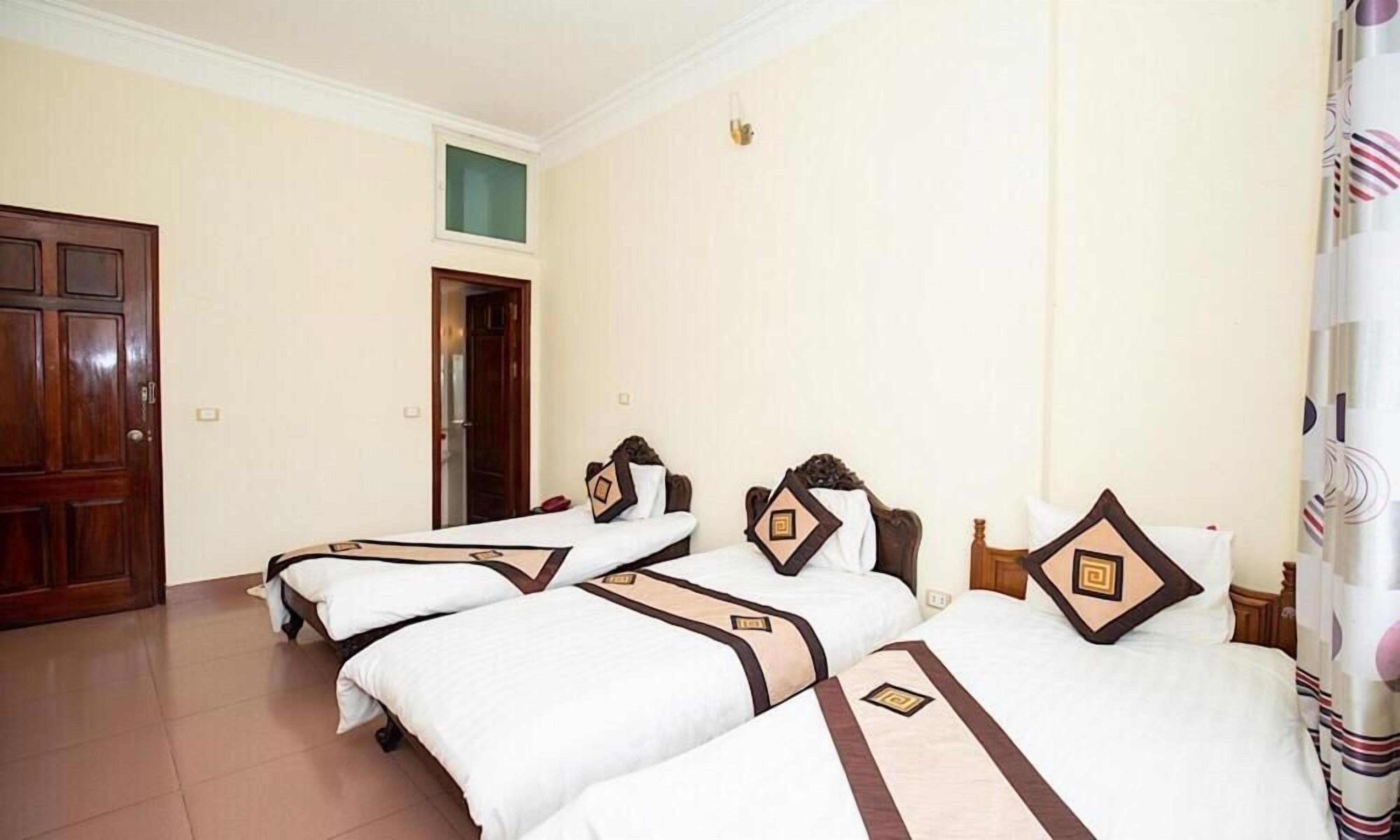 Photo - Ho Sen Xanh Hotel