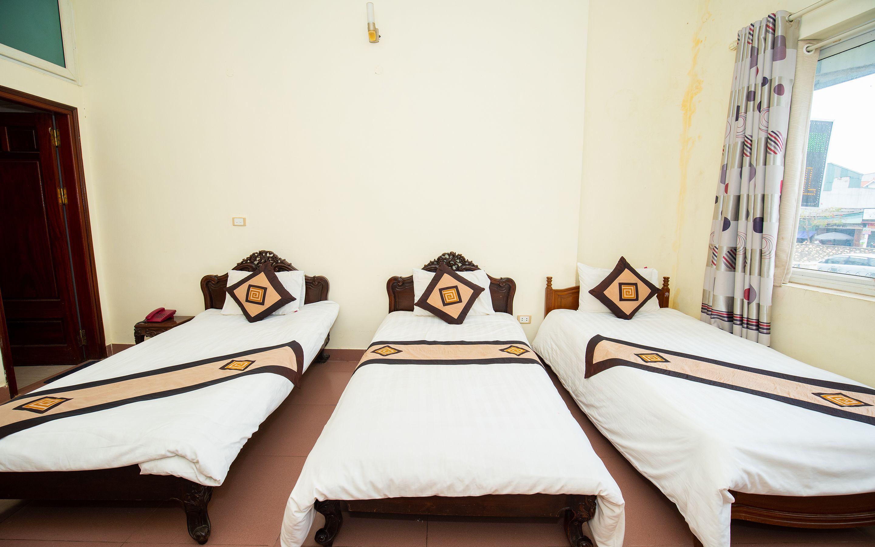 Photo - Ho Sen Xanh Hotel