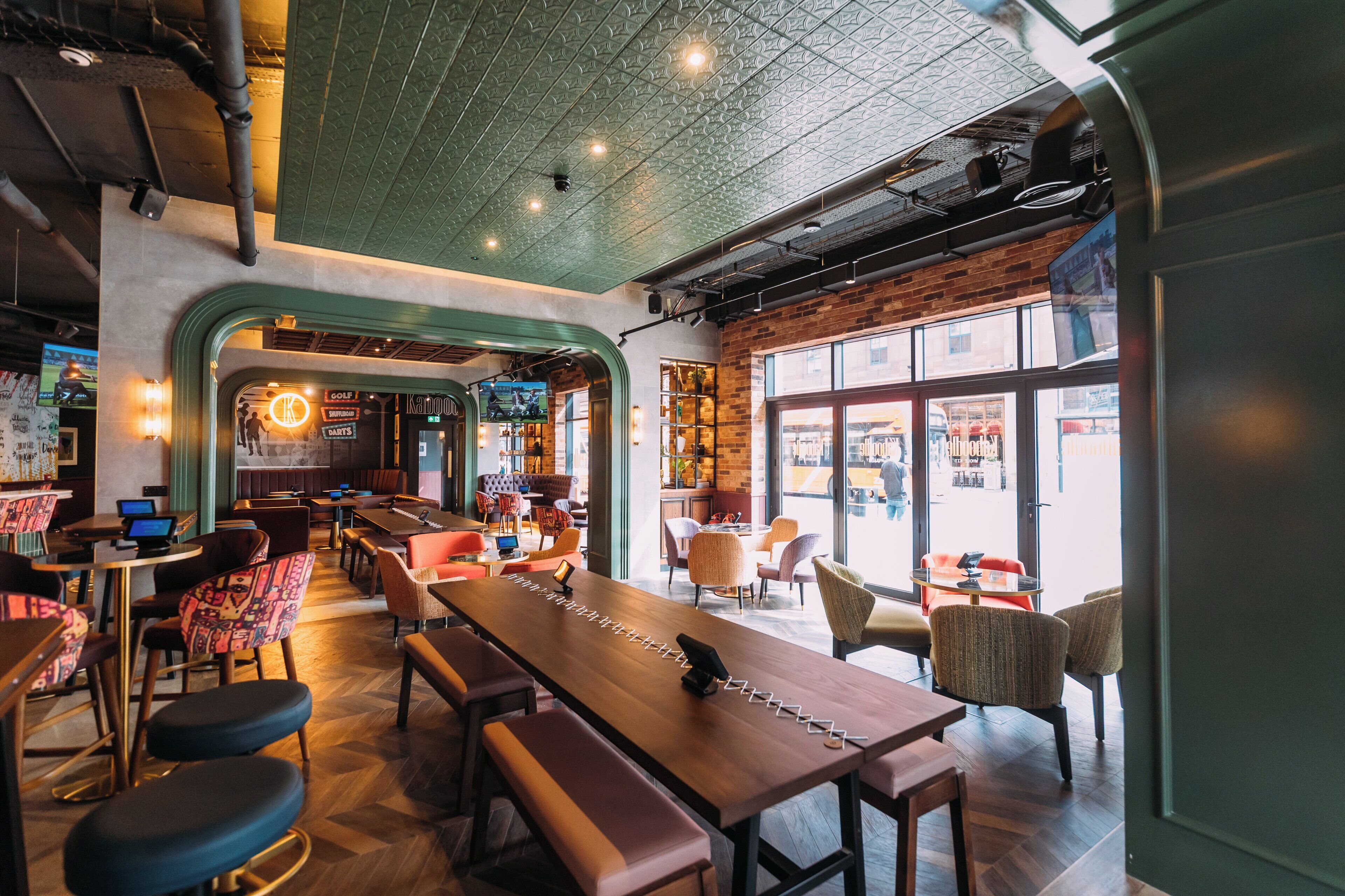 Bar (en el alojamiento)