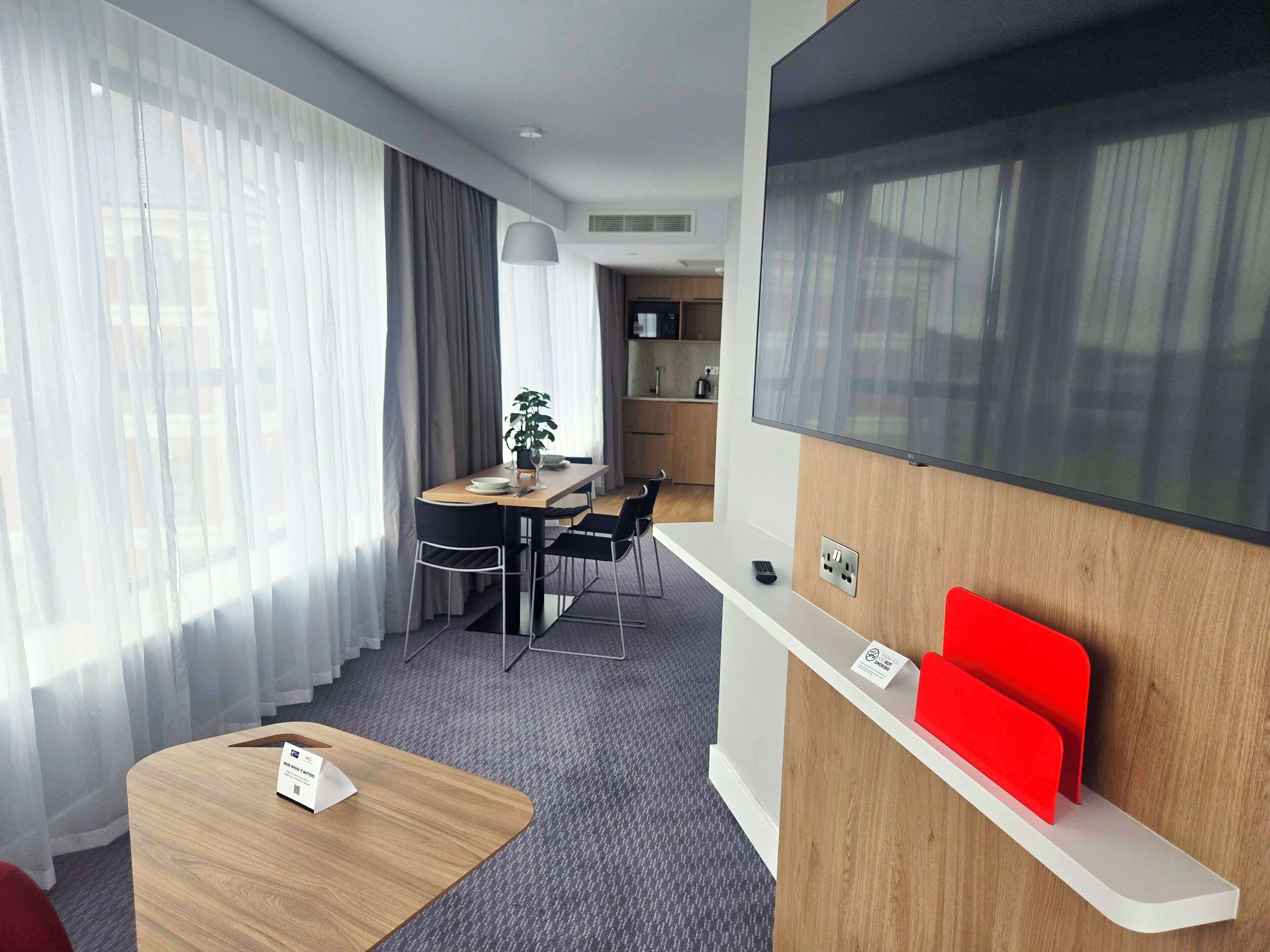 Standard Room, 1 Queen Bed with Sofa bed | Desk, laptop workspace, blackout drapes, iron/ironing board