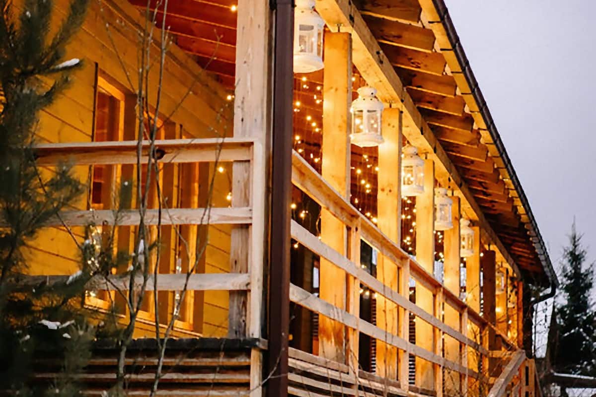 Chalet, 3 kamar tidur | Didekorasi berbeda-beda dan dilengkapi dengan perabotan berbeda-beda