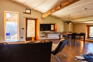 Interior - La Costa de Mollo (Mollo)