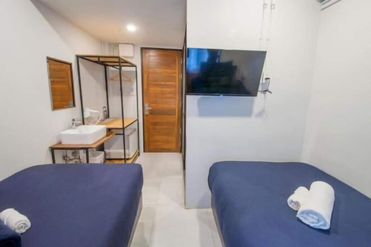 Minibar, in-room safe, blackout drapes, free WiFi