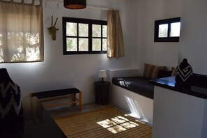 Living area - Koheilan Oriental Lodge Farm (Zaouiat Saiss)