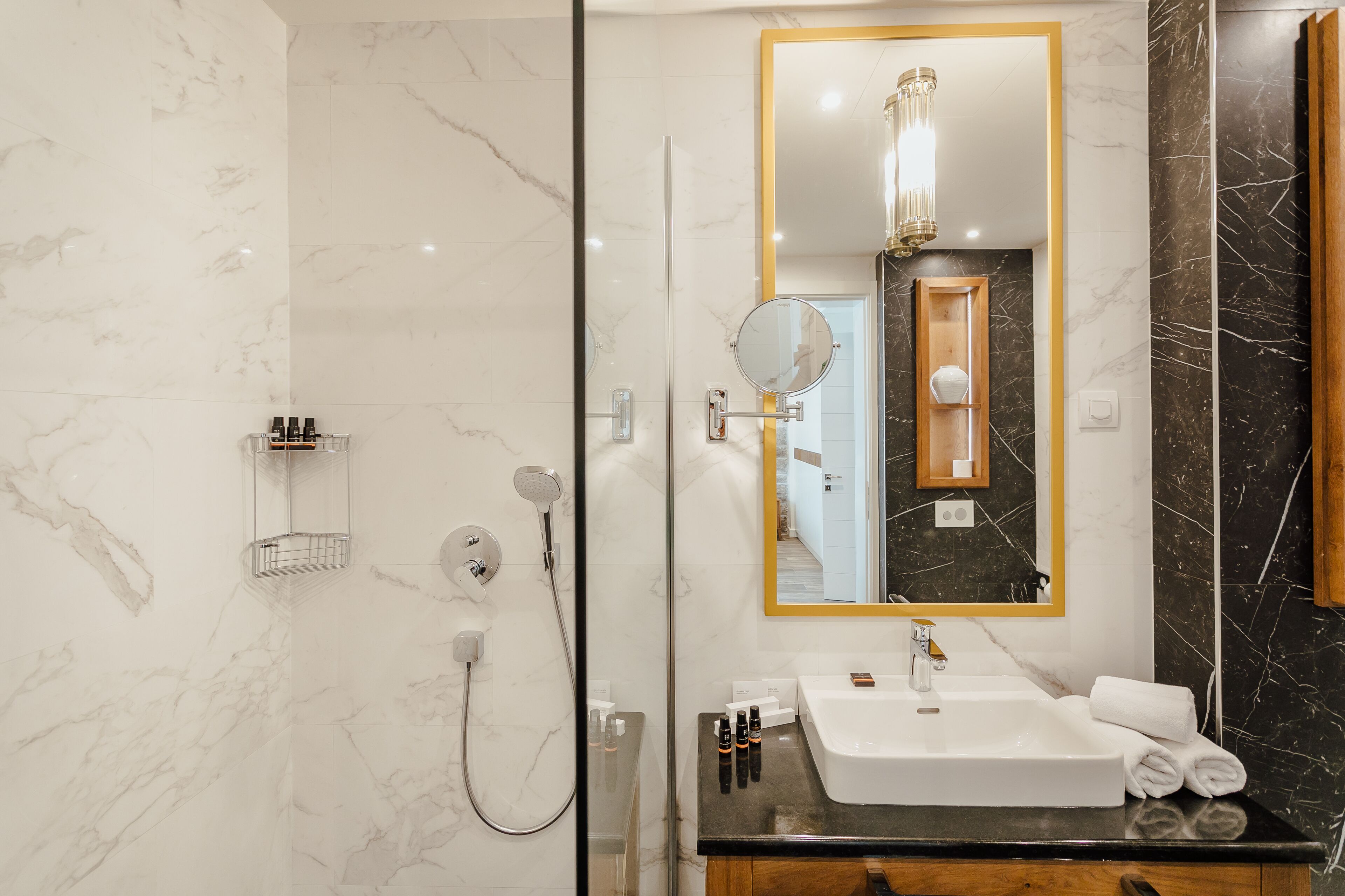 double room, mountain view | bathroom | deep-soaking bathtub, free toiletries, hair dryer, bathrobes