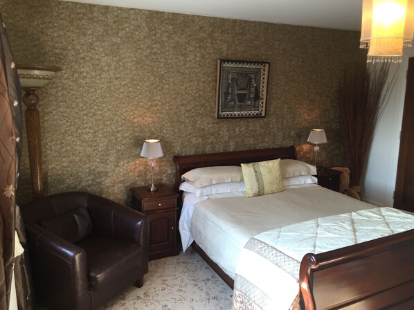 Egyptian cotton sheets, premium bedding, down duvets