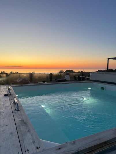 First Hotel Kokoloko 