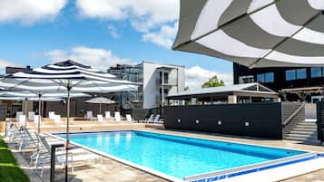 Seasonal outdoor pool