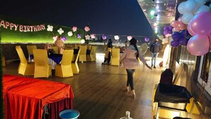 شرفة/رواق