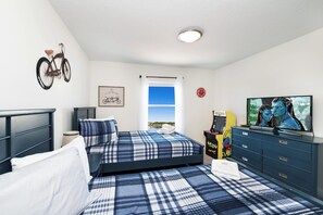 4 habitaciones, tabla de planchar con plancha, internet y ropa de cama 